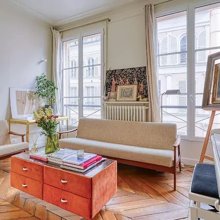 Charmant 2 Pieces Au Coeur De Faubourg-montmartre - 182c Apartment